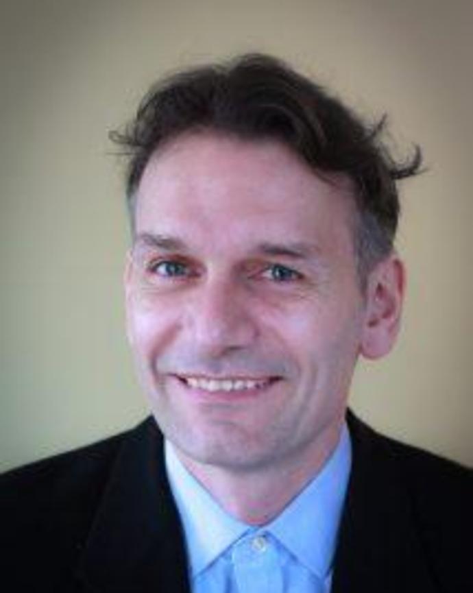 Günther Fink headshote